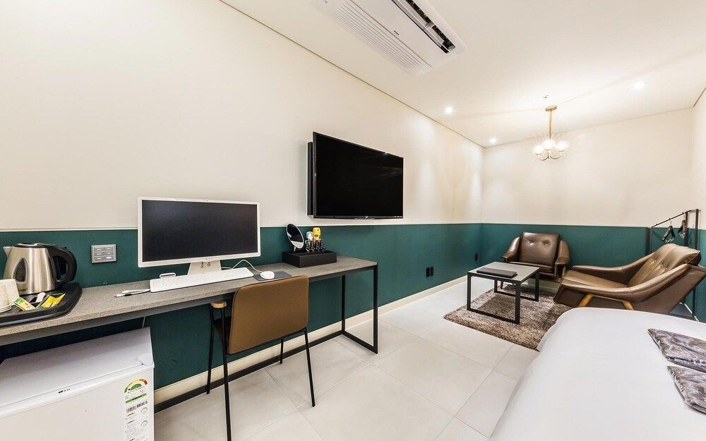 undefined Bangbae Style 8