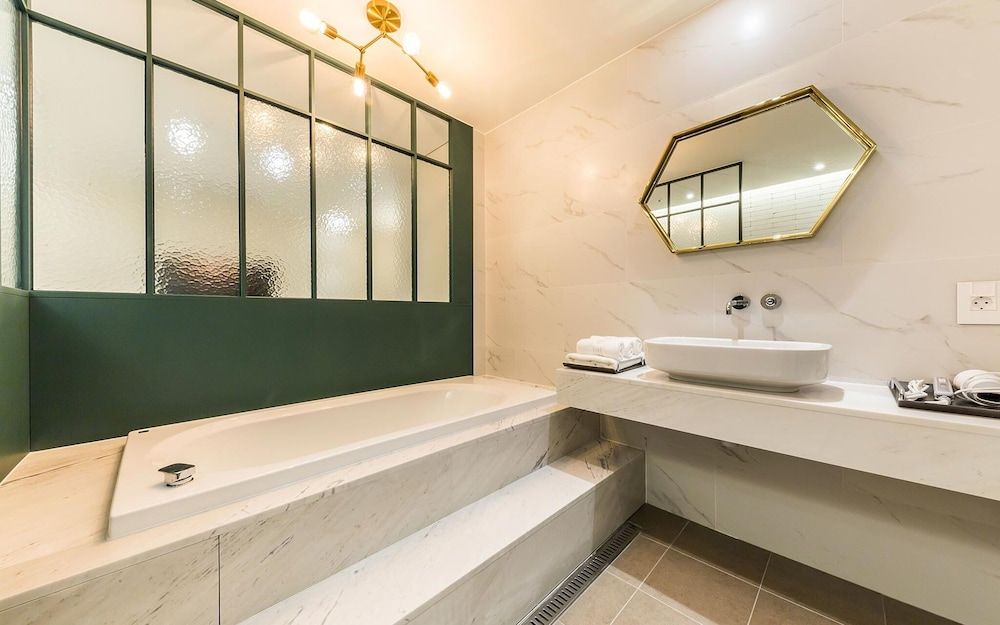 undefined Bangbae Style 10