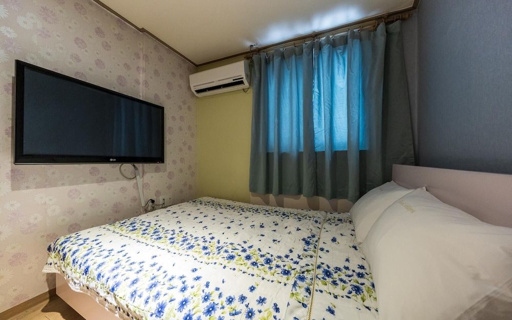 Jongno Shelagen Room (Special room (double)) 5