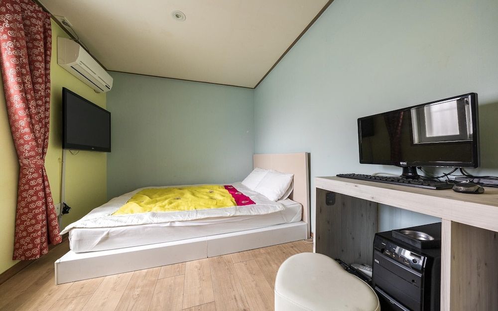 Jongno Shelagen Room (Group room (2-person reservations are) 13