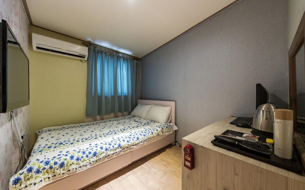 Jongno Shelagen Room (Special room (double)) 4