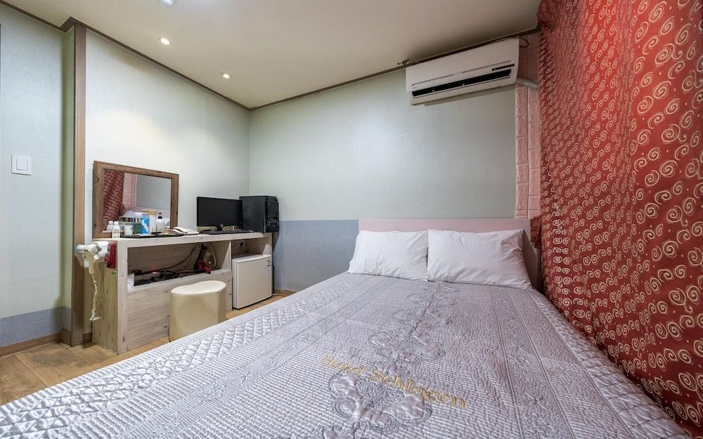 Jongno Shelagen Room (Special room (double)) 2