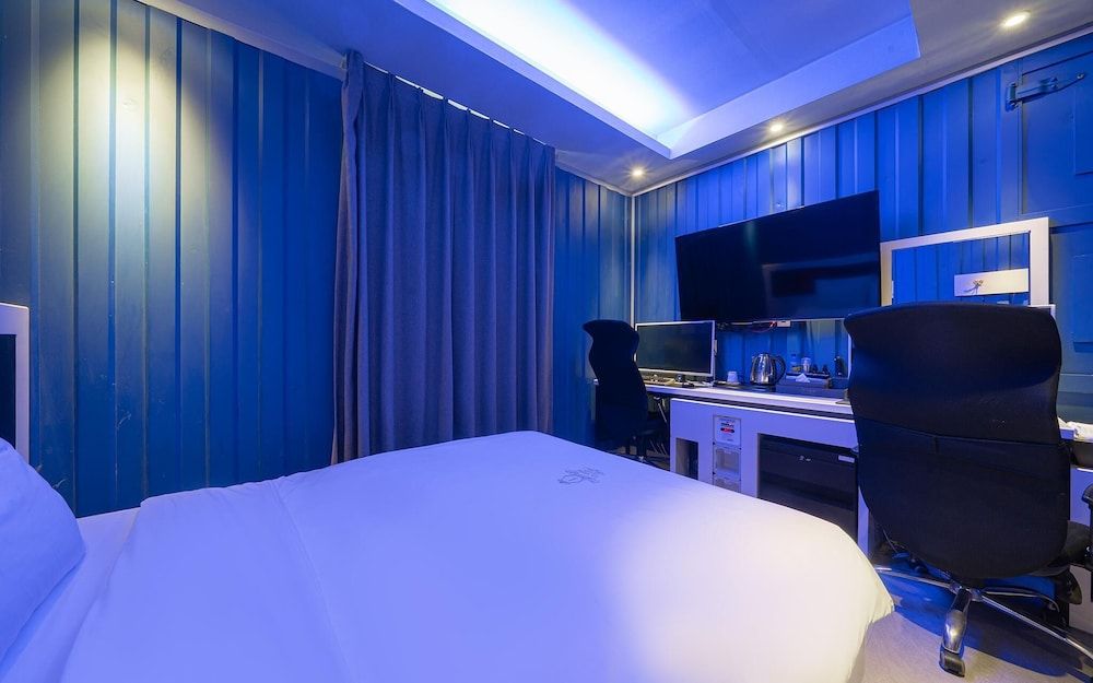 Cheonho La View Luxury Hotel Room (Premium couple PC (High Performing Ga) 21