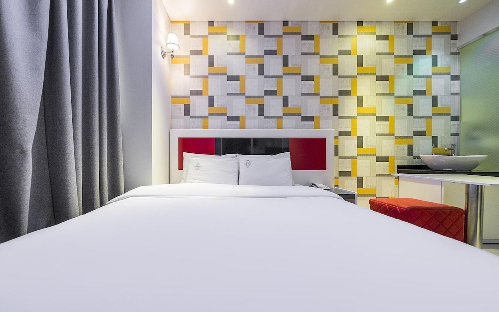 Cheonho La View Luxury Hotel Room (Standard Couple PC (High Performing G) 12