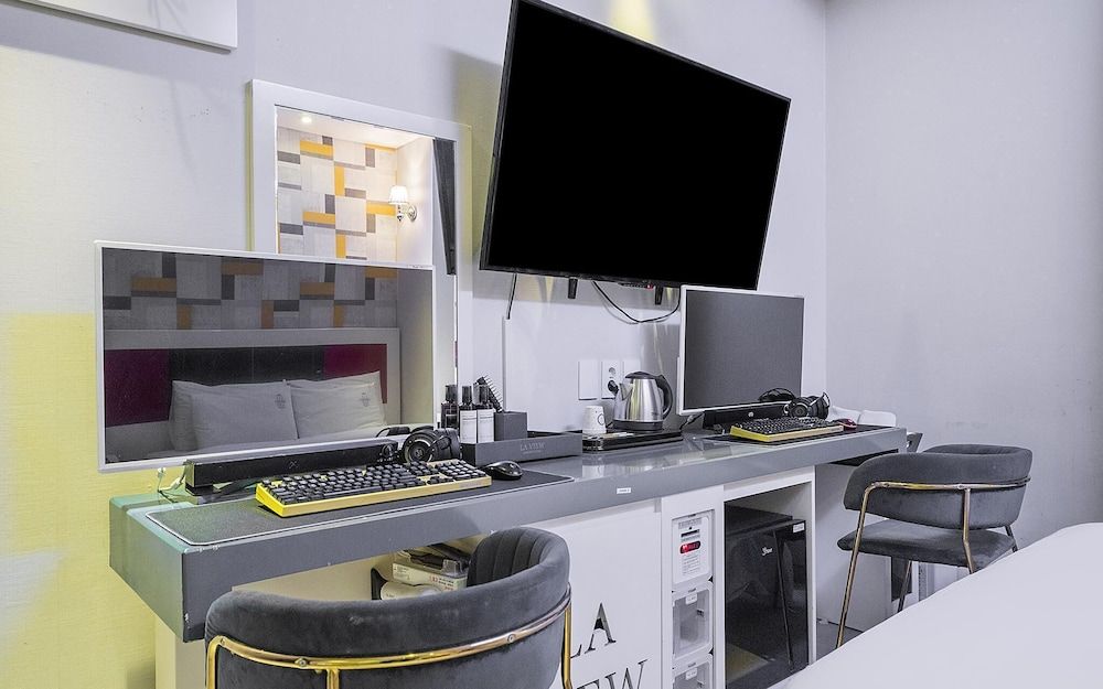 Cheonho La View Luxury Hotel Room (Standard Couple PC (High Performing G) 11