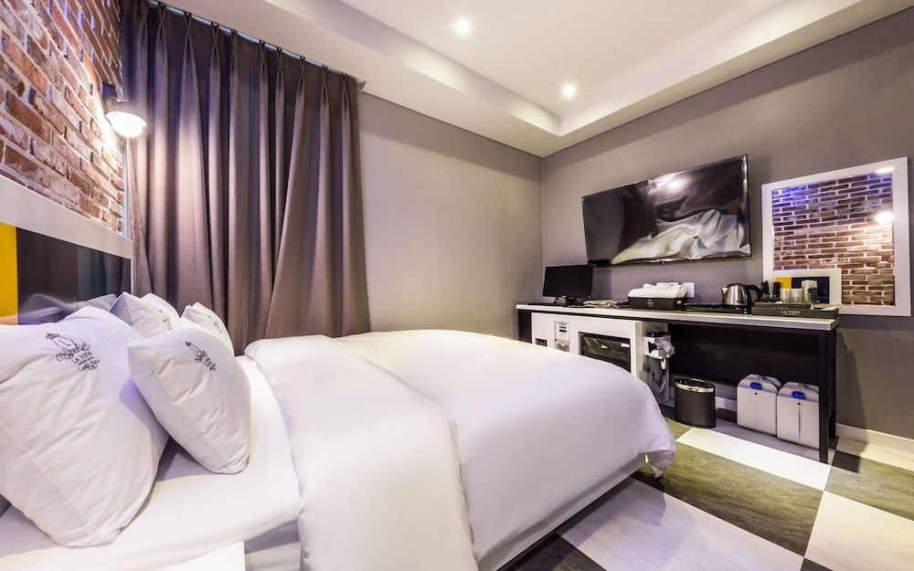 Cheonho La View Luxury Hotel Room (Premium couple PC (High Performing Ga) 4