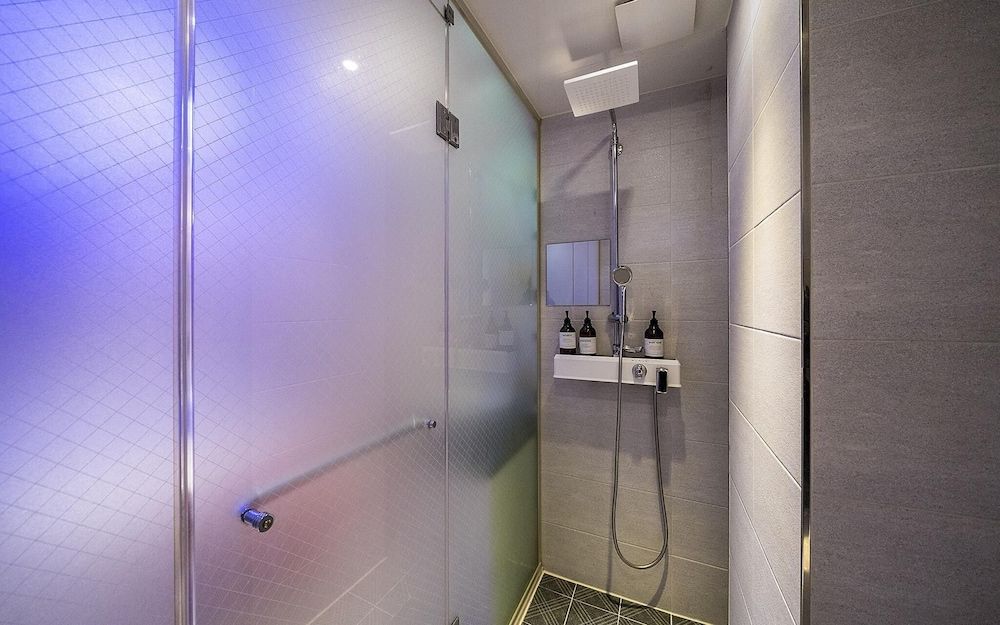 Cheonho La View Luxury Hotel Room (Standard Couple PC (High Performing G) 15