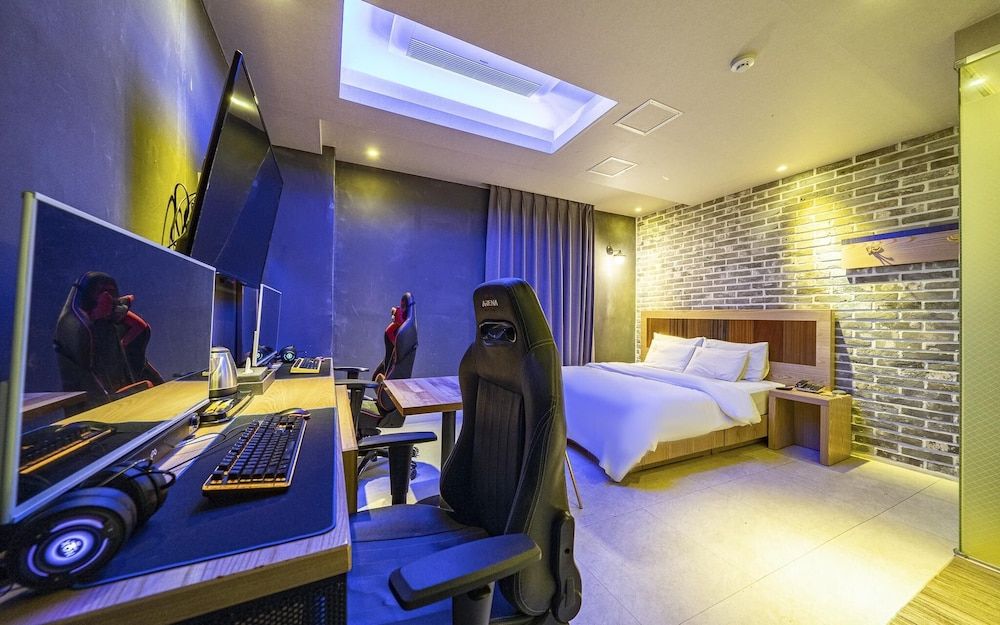 Cheonho La View Luxury Hotel Room (Premium couple PC (High Performing Ga) 15