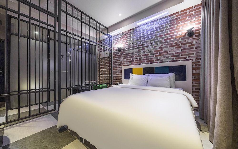 Cheonho La View Luxury Hotel Room (Premium couple PC (High Performing Ga) 6