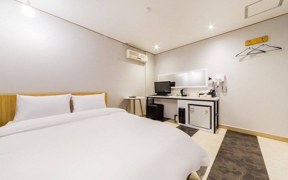 Suyu Hotel 365 Room (Standard room (contact hotel for park) 6