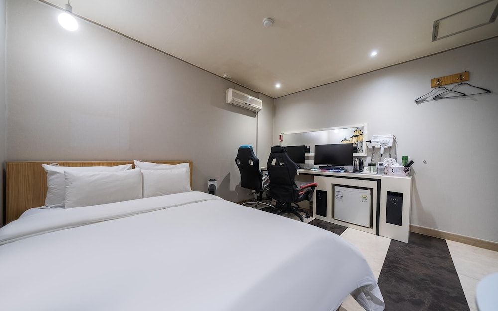 Suyu Hotel 365 Room (Couple PC Room (Inquiry For Pakinrg)() 2