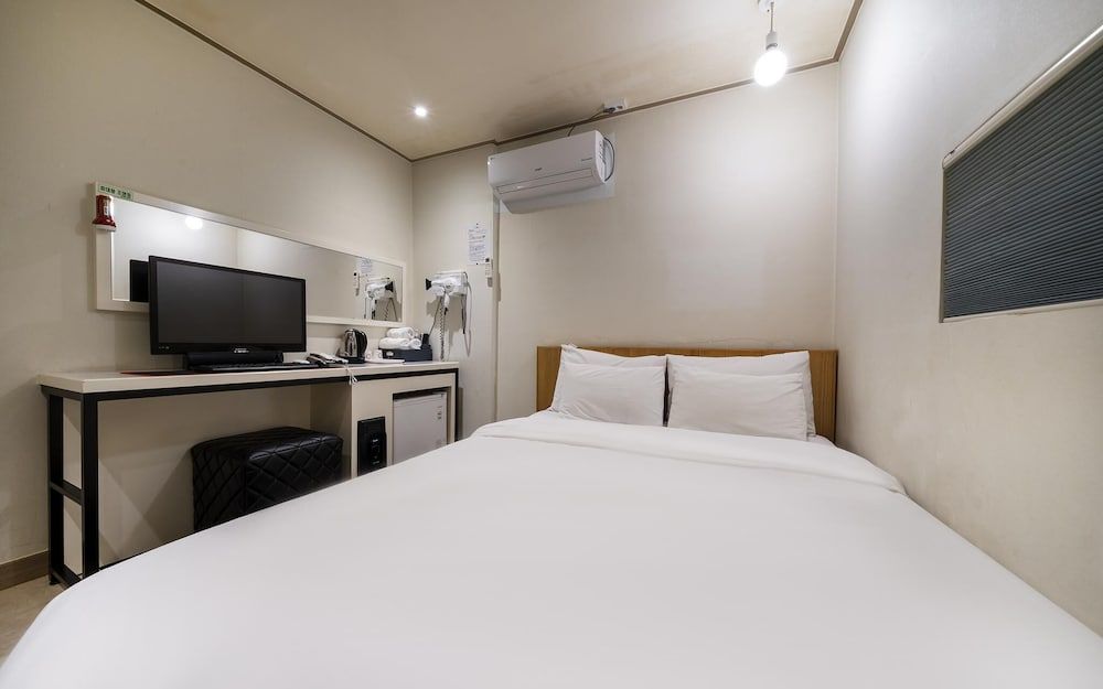 Suyu Hotel 365 Room (Mini Room - Walkie Special (No Parkin) 16