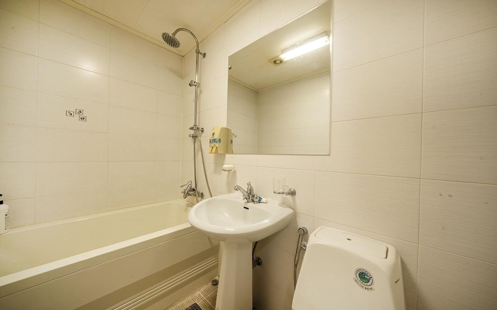 Suyu Hi Room (Special Room) 9