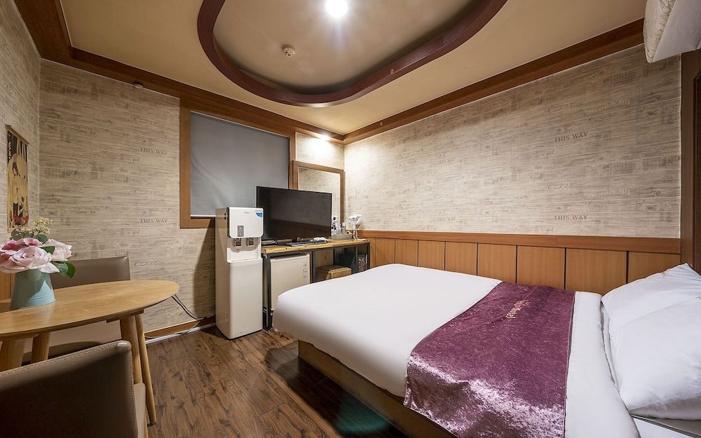 Suyu Hi Room (Standard Room) 2