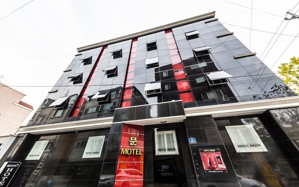 undefined Junggok Moon 2