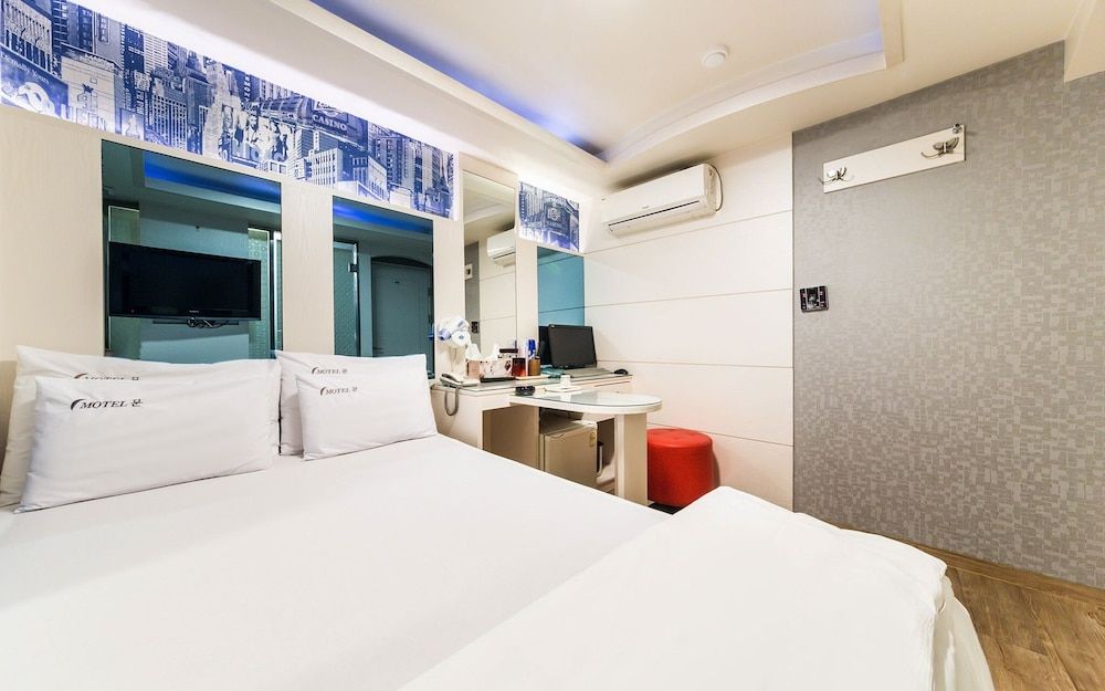 undefined Suyu Hightel 10