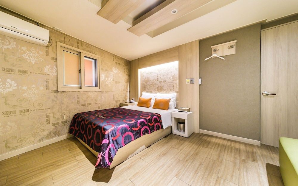 undefined Suyu Insoo 4