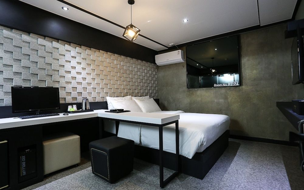 undefined Yeongdeungpo New Silla 8