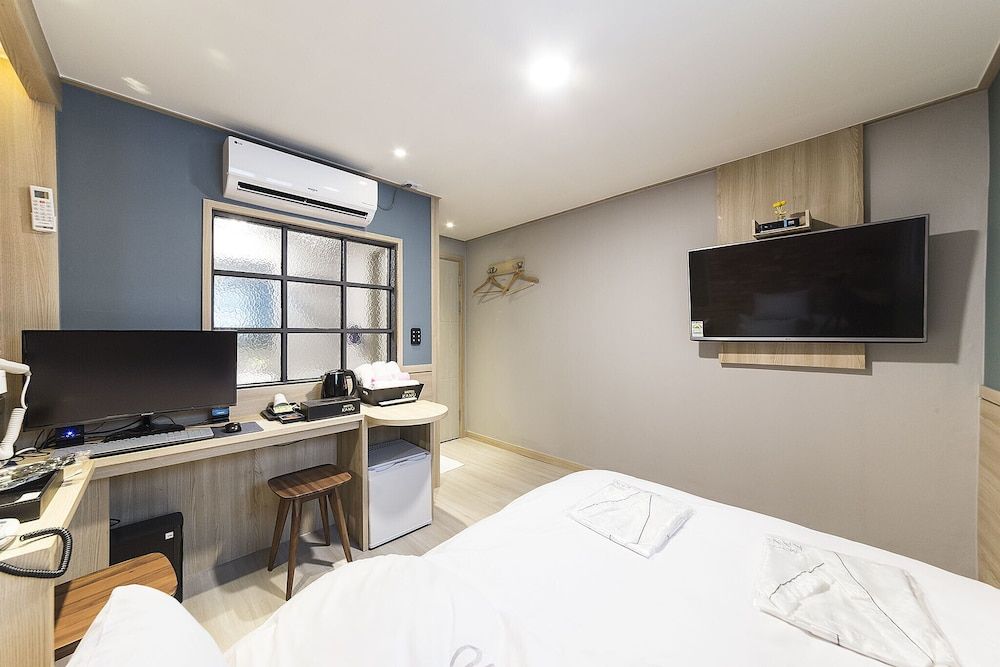 Suyu Canoe Room (Standard Room) 7