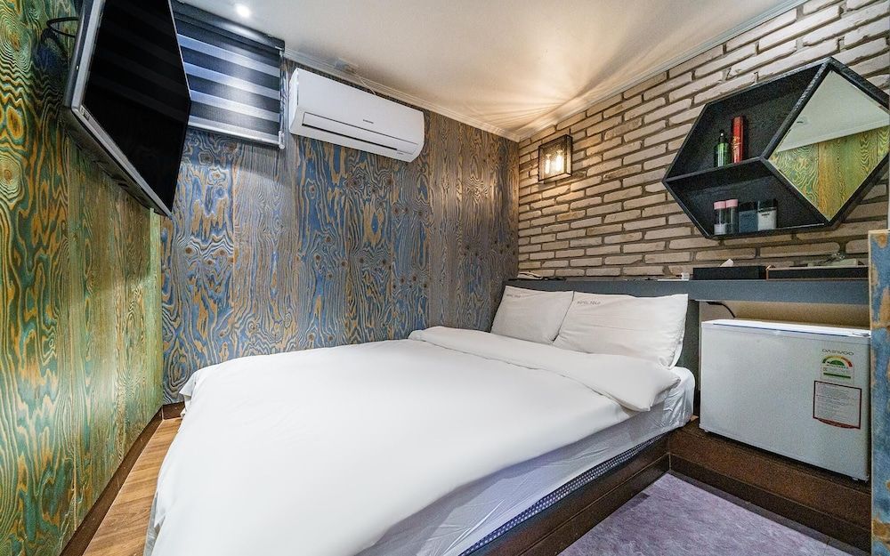 Yeongdeungpo Hotel Yolo Room (Mini (Netflix viewing available premi)