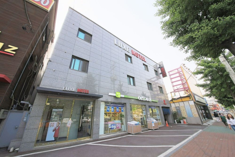 undefined Dobong Lux 2