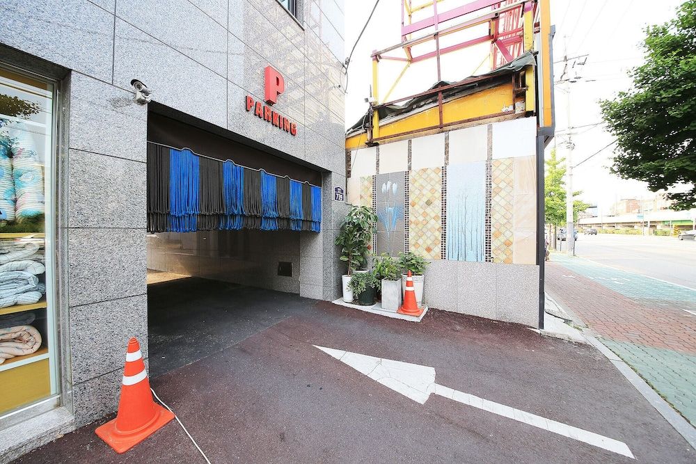 undefined Dobong Lux 3