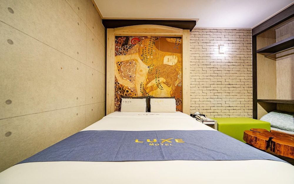 undefined Dobong Lux 9