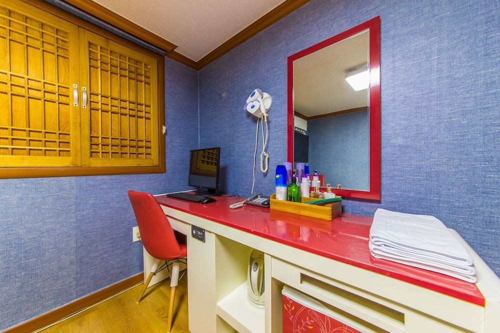 Sillim All in Room (Semi-special room) 16