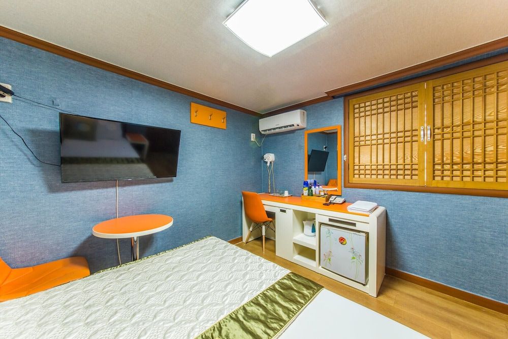 Sillim All in Room (Semi-special room) 10