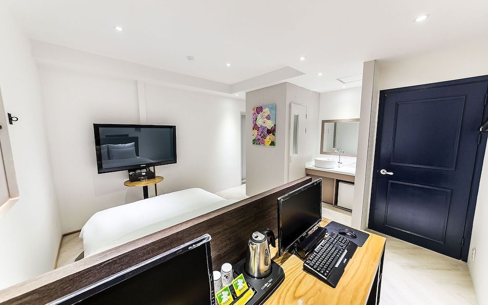 Oryu Lemon Tree Room (Semi-Suite room (2PC)) 12