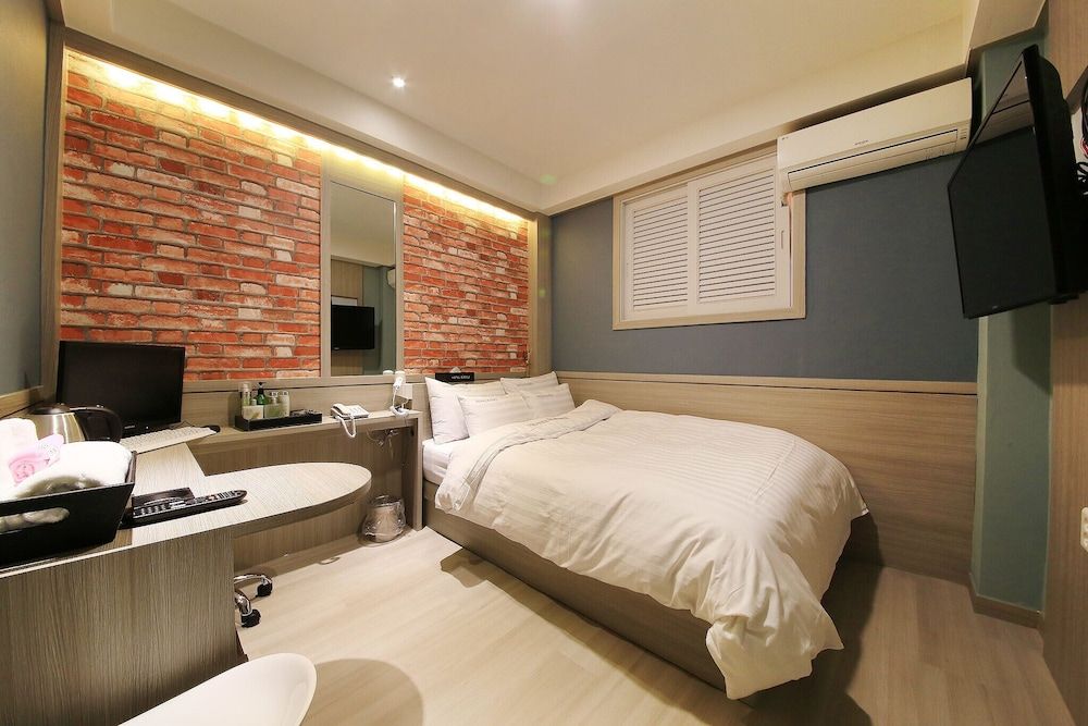 undefined Nowon Canoe 6