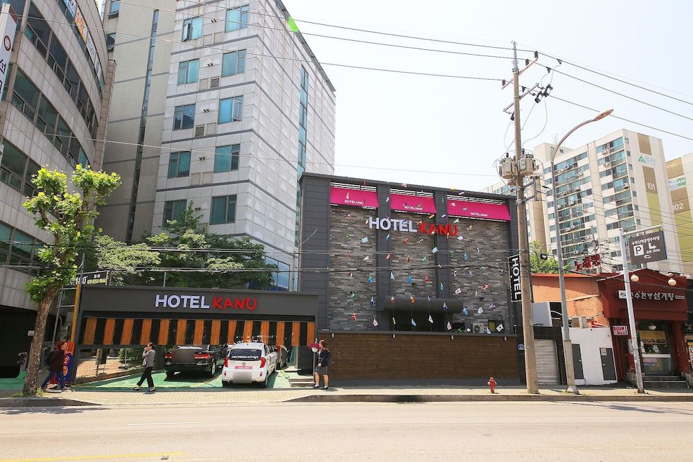 undefined Nowon Canoe