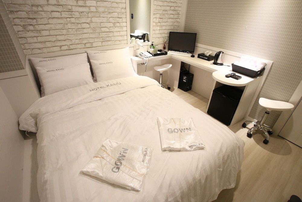 undefined Nowon Canoe 5