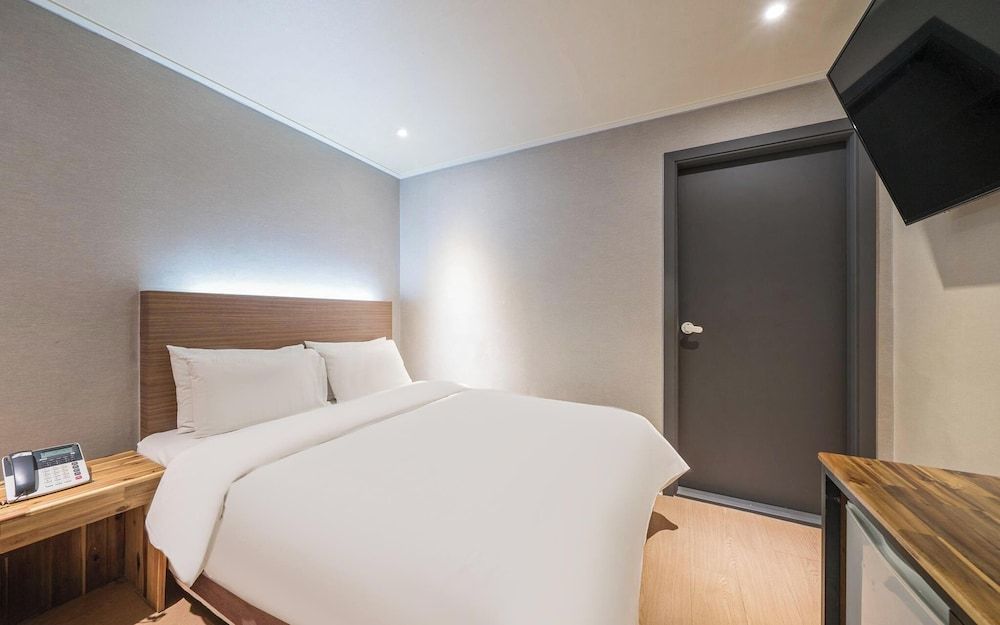 undefined Gildong Illuwa 6