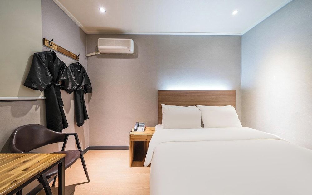 undefined Gildong Illuwa 4