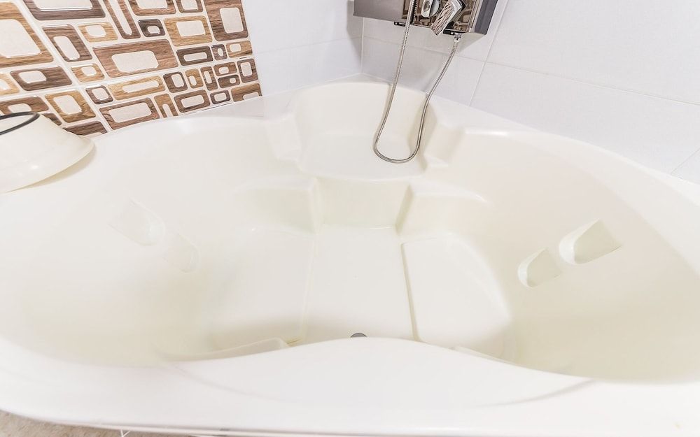 undefined Jangan White 9