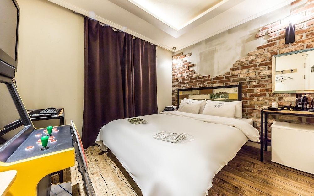 undefined Hotel Anne Hwagok 4