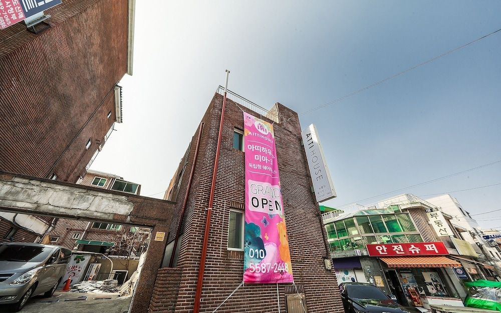 undefined Mia Atti House 3 2