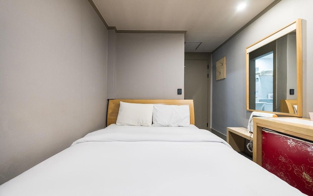 undefined Hwagok Union 9