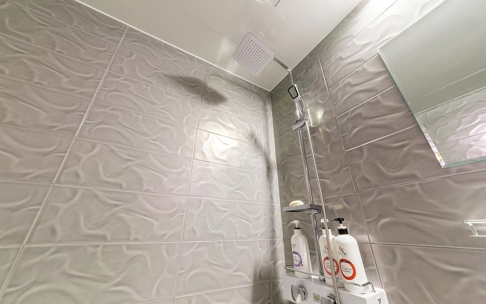 Jangan Hotel A366 Room (Premium (Netflix Available)) 19