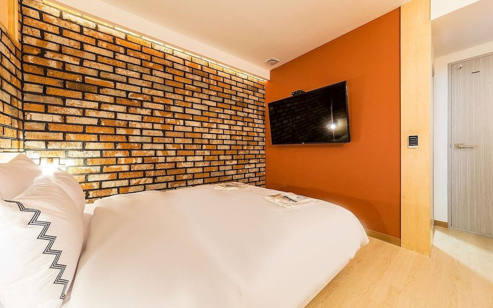 Jangan Hotel A366 Room (Premium (Netflix Available)) 14