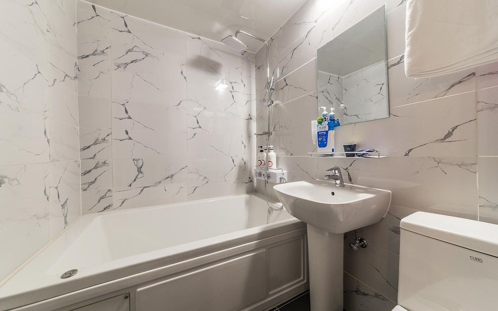 Jangan Hotel A366 Room (Premium (Netflix Available)) 25