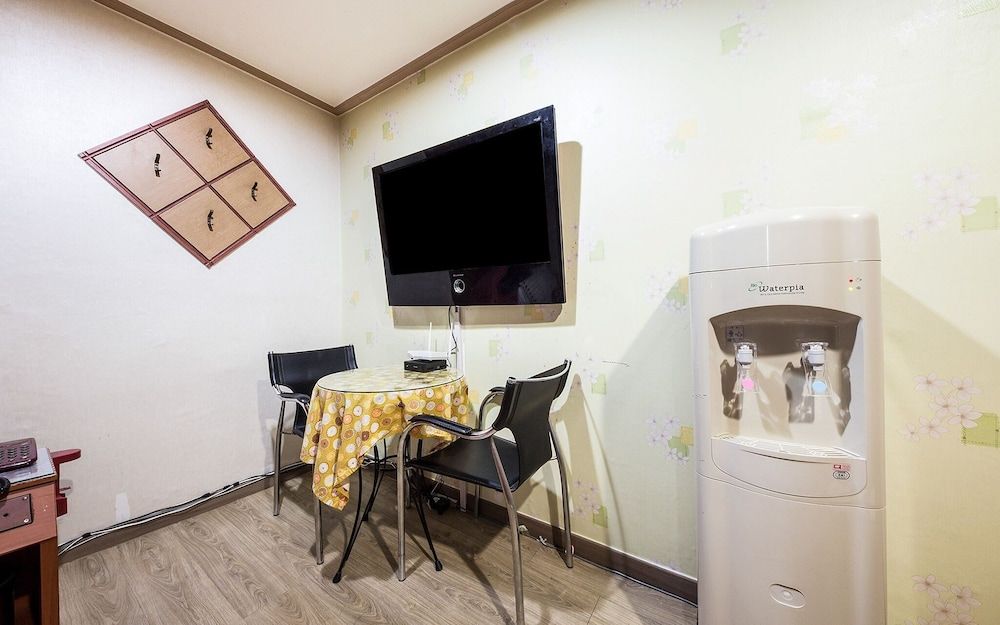 Gasan Palace Park Room (Standard room) 13