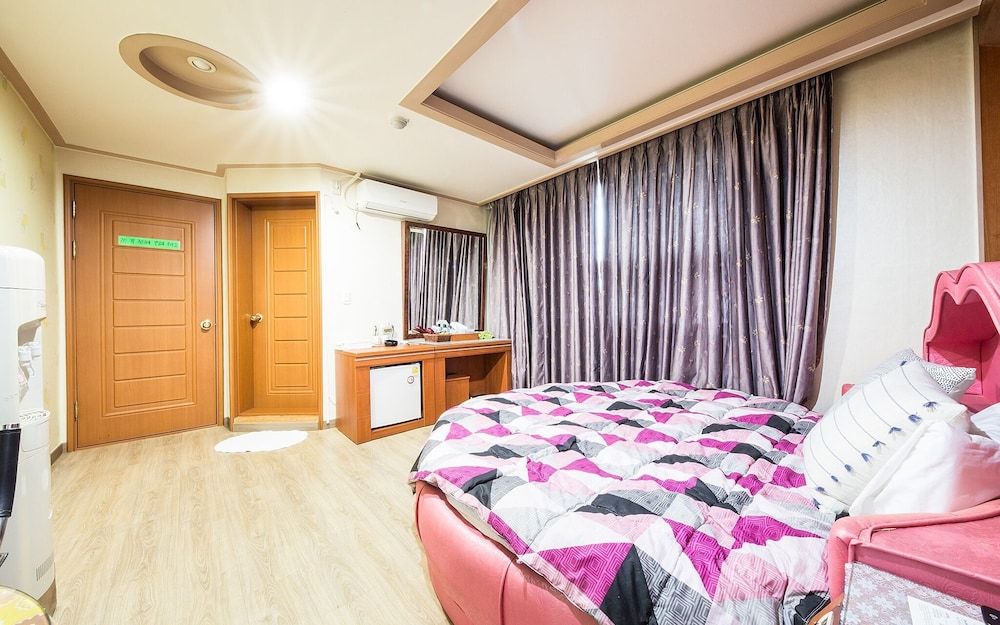 Gasan Palace Park Room (Standard room) 10