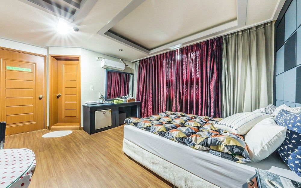 Gasan Palace Park Room (Standard room) 4