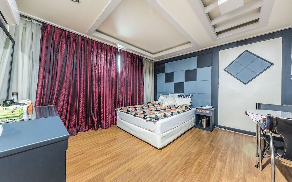 undefined Gasan Palace Park 8