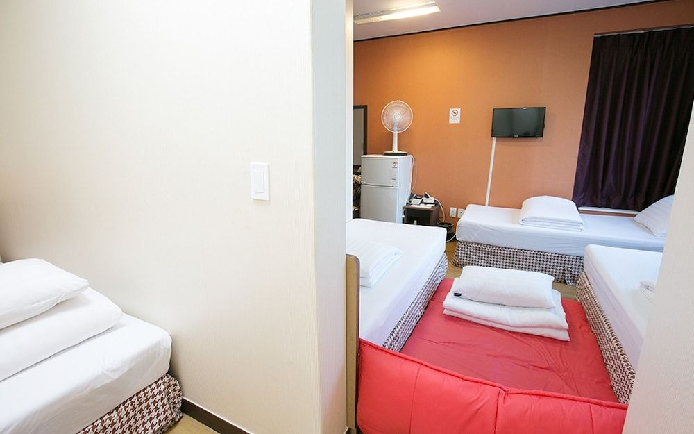 undefined Seoul K-tourist Hostel 9