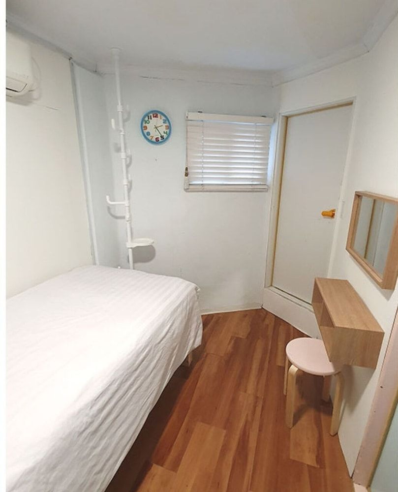Seoul Feel House Room (Standard Single Room) 7