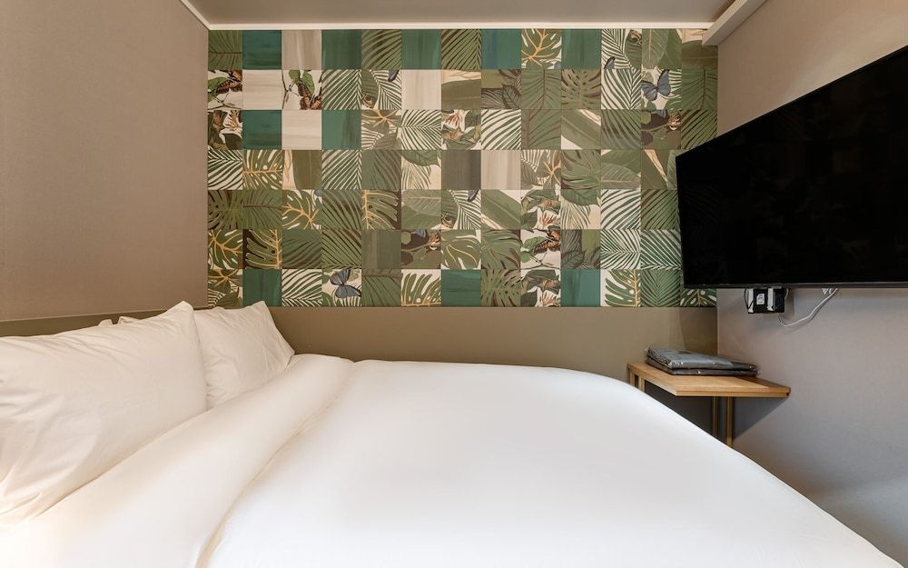 undefined Sinchon Number 25 Sinchon Branch 10