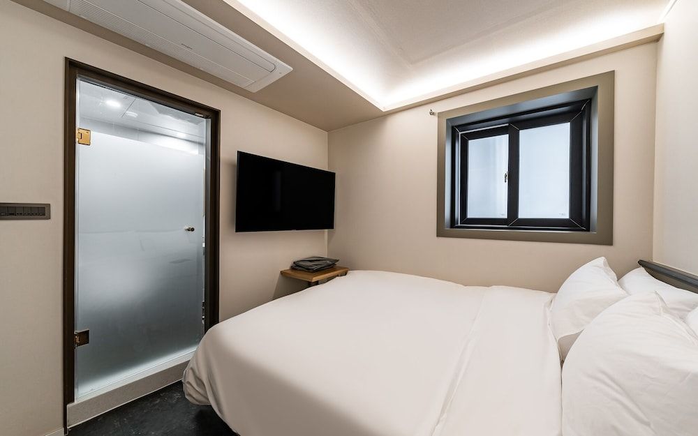 undefined Sinchon Number 25 Sinchon Branch 9